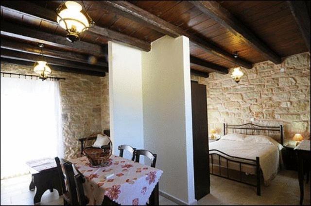 Esperides Stone Houses Palekastro Buitenkant foto